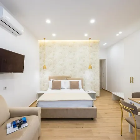 4 Stelle Housing - Rooms And Apartments By Wonderful Italy Naples Exterior photo