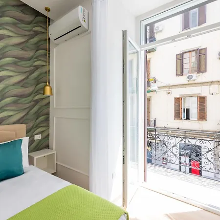 4 Stelle Housing - Rooms And Apartments By Wonderful Italy Naples Exterior photo